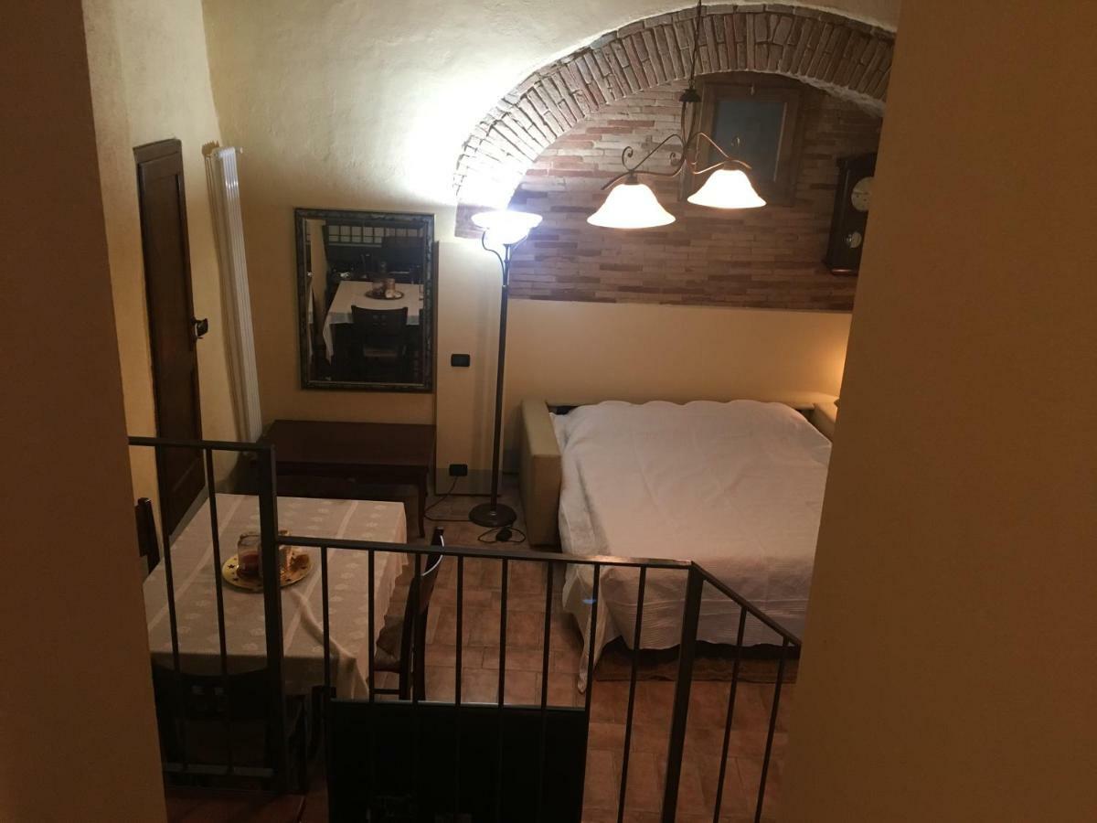 Loft De' Riccardi Apartment คิอานนี ภายนอก รูปภาพ